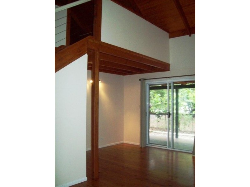 28 Karrawarra Street, Macleay Island QLD 4184