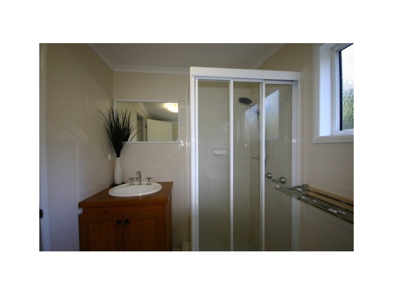 28 Karrawarra Street, Macleay Island QLD 4184