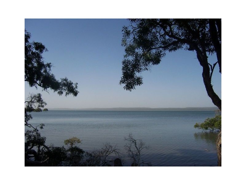 11 Zelma Court, Macleay Island QLD 4184