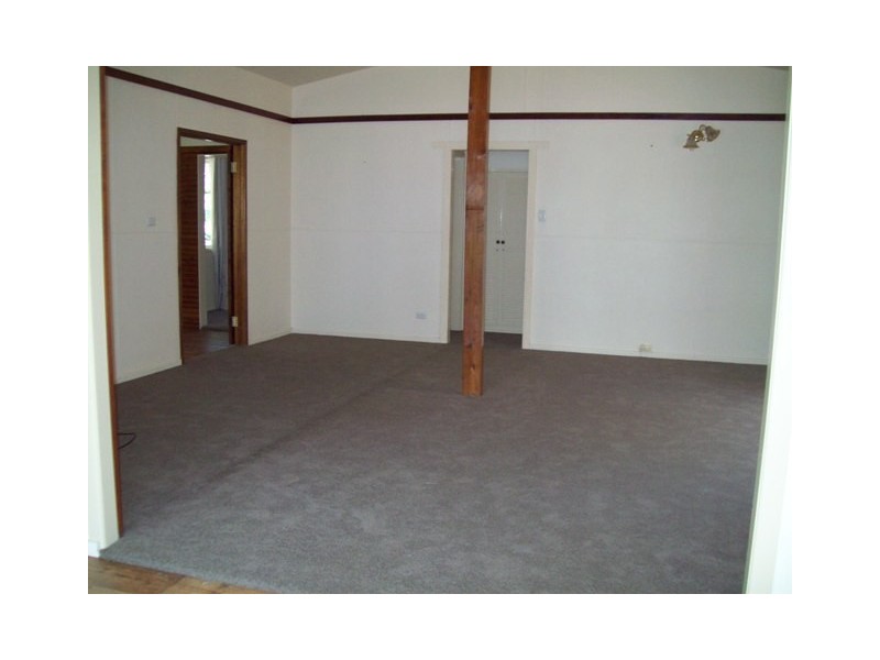 11 Zelma Court, Macleay Island QLD 4184