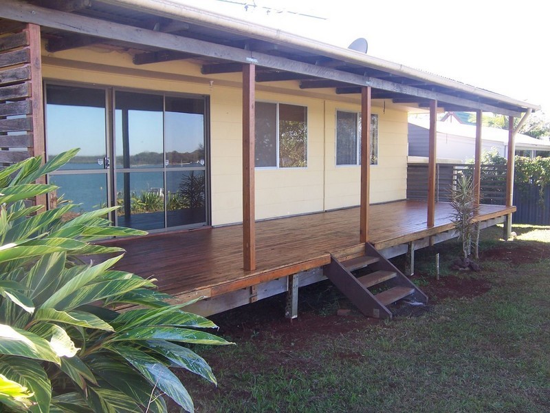 112 Western Road, Macleay Island QLD 4184