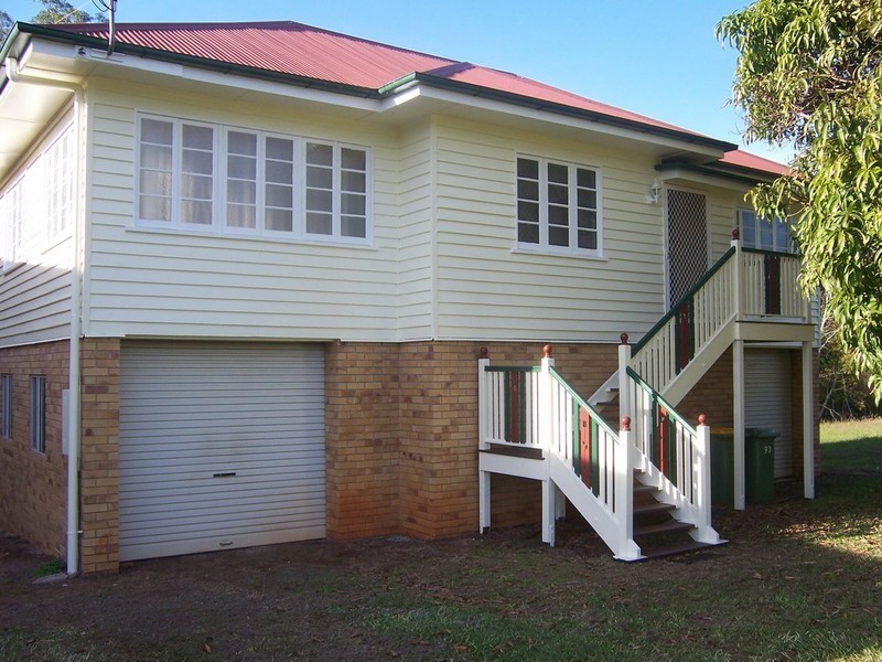 93 Western Road, Macleay Island QLD 4184