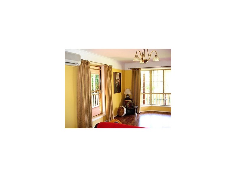 35 Kardina Street, Macleay Island QLD 4184