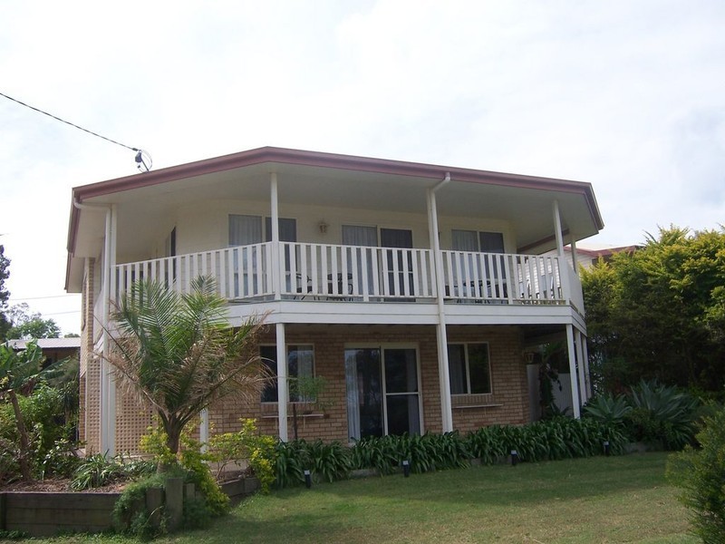 3 Coorong, Macleay Island QLD 4184