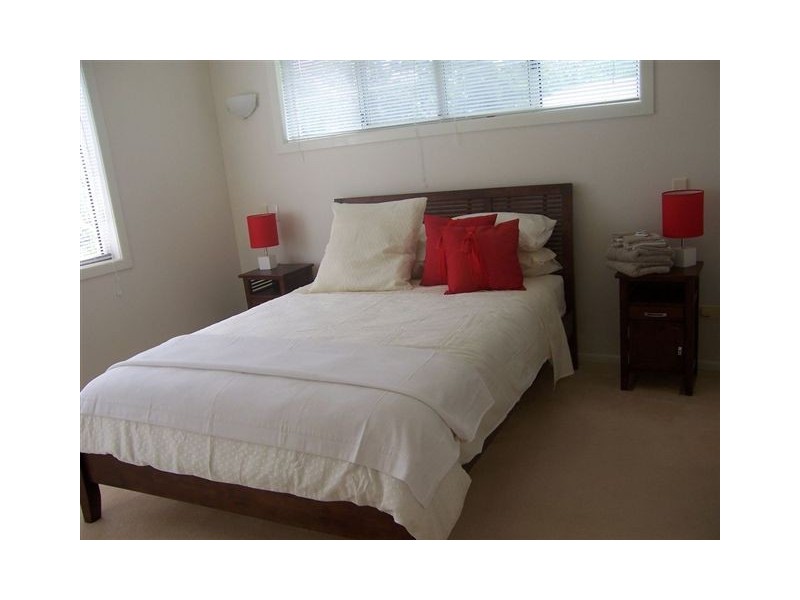 3 Coorong, Macleay Island QLD 4184