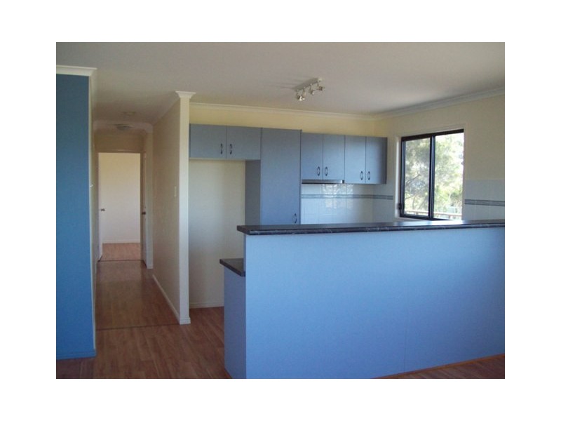 7 Koonwarra Parade, Macleay Island QLD 4184