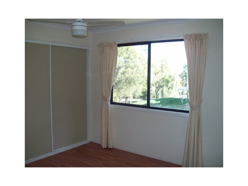 7 Koonwarra Parade, Macleay Island QLD 4184