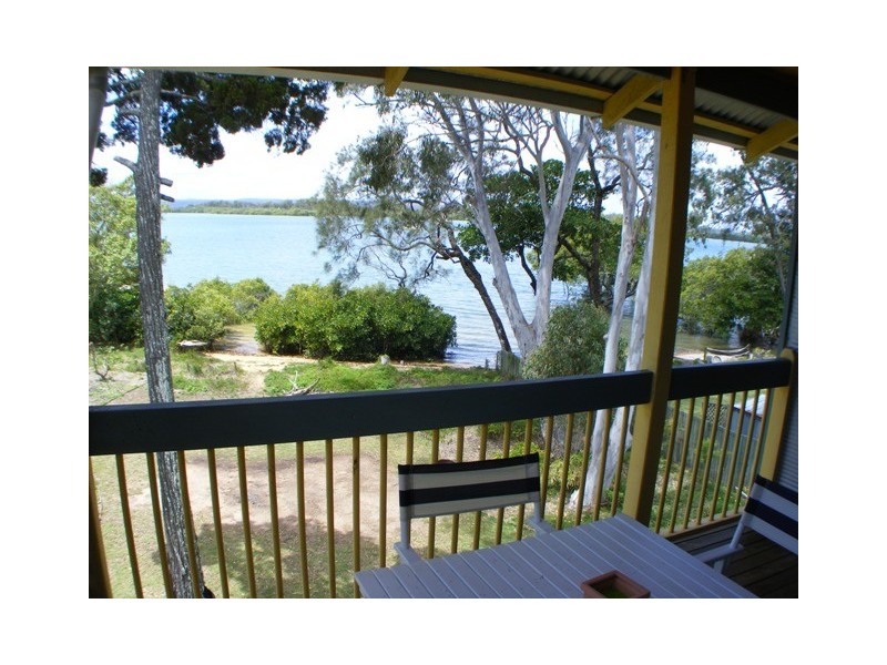 35 Jan Street, Macleay Island QLD 4184