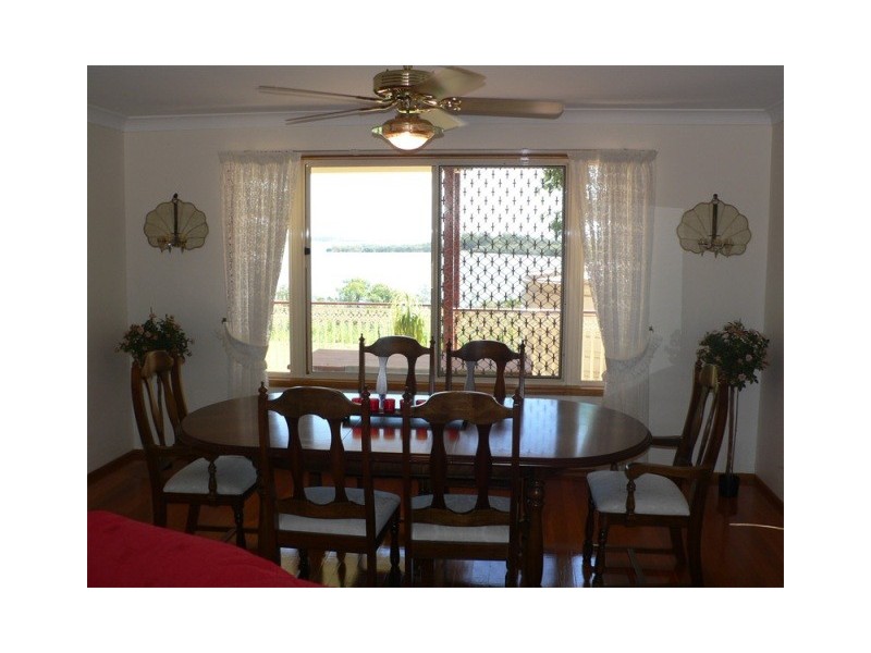 40-42 Timothy Street, Macleay Island QLD 4184