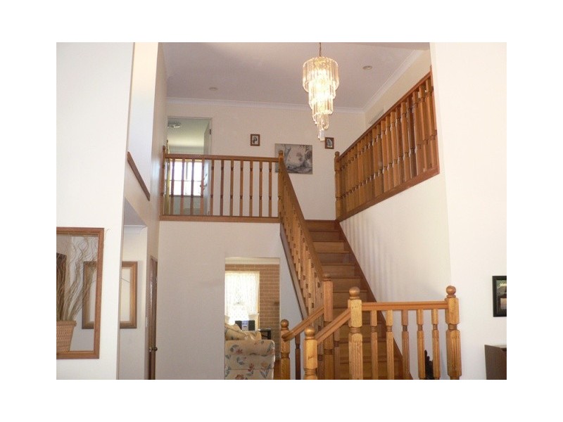 40-42 Timothy Street, Macleay Island QLD 4184