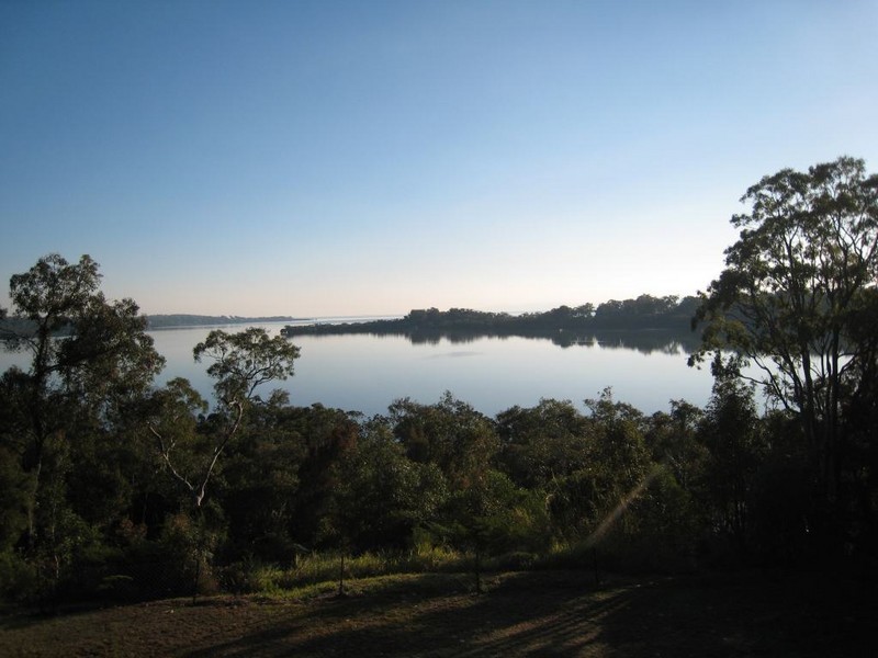 40-42 Timothy Street, Macleay Island QLD 4184