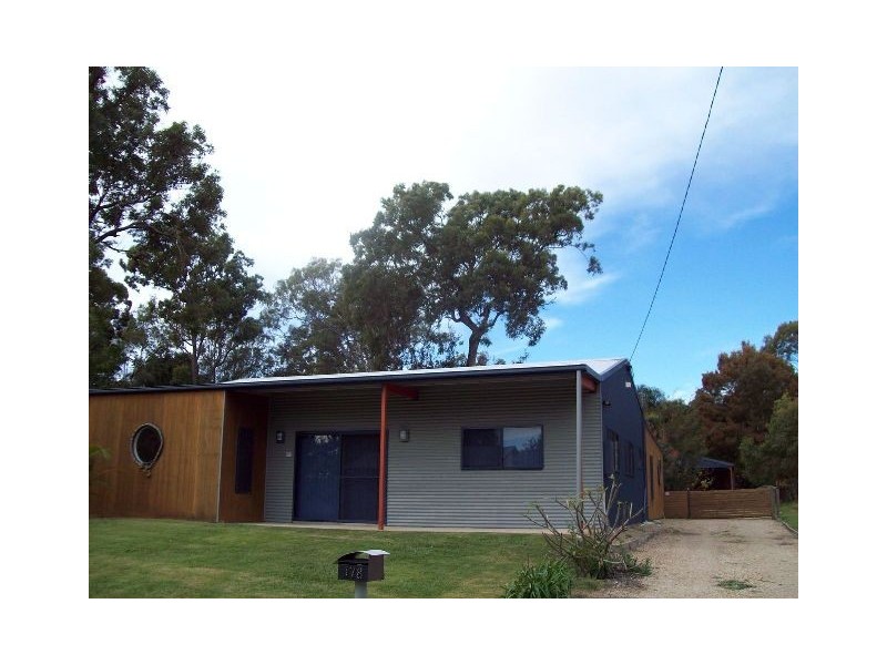 178 Kate Street, Macleay Island QLD 4184