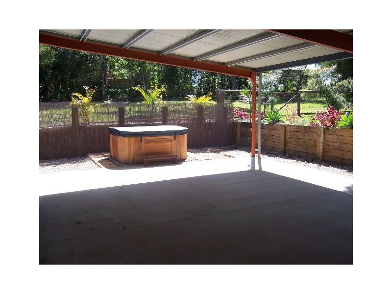 178 Kate Street, Macleay Island QLD 4184