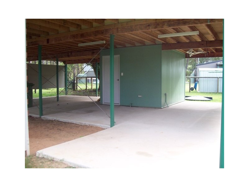 177 High Central Road, Macleay Island QLD 4184