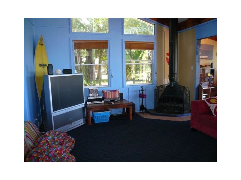 15 Attunga, Macleay Island QLD 4184