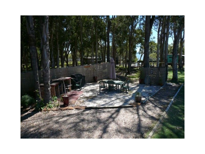 15 Attunga, Macleay Island QLD 4184