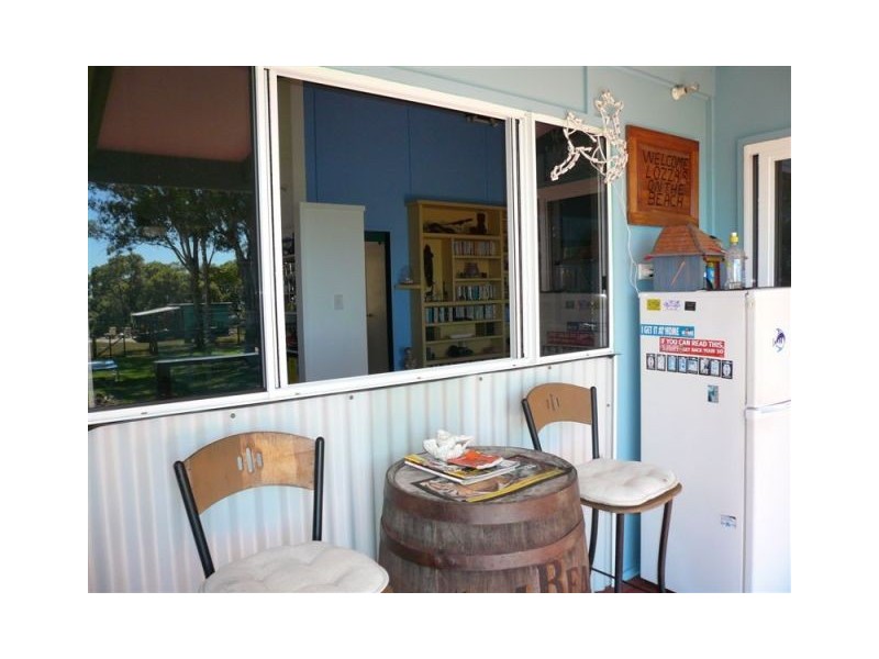 15 Attunga, Macleay Island QLD 4184