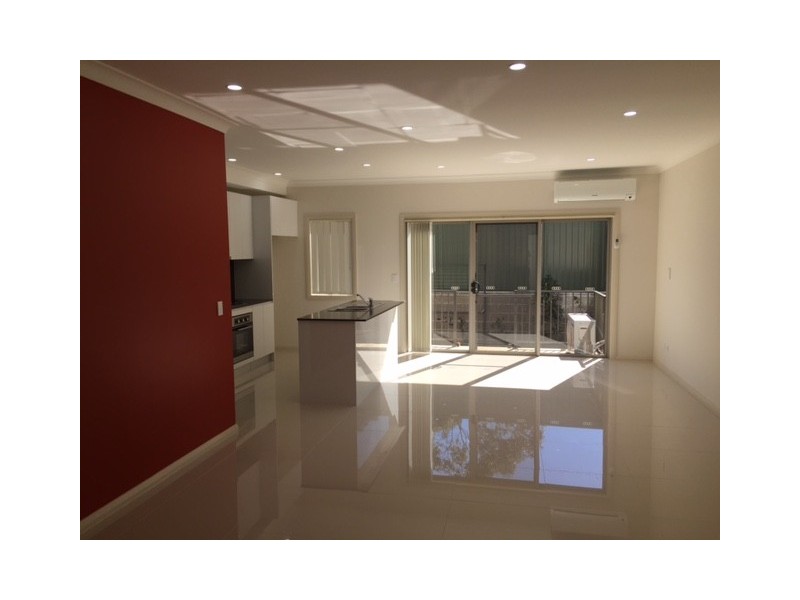 7/17 Carinya Road, Girraween NSW 2145