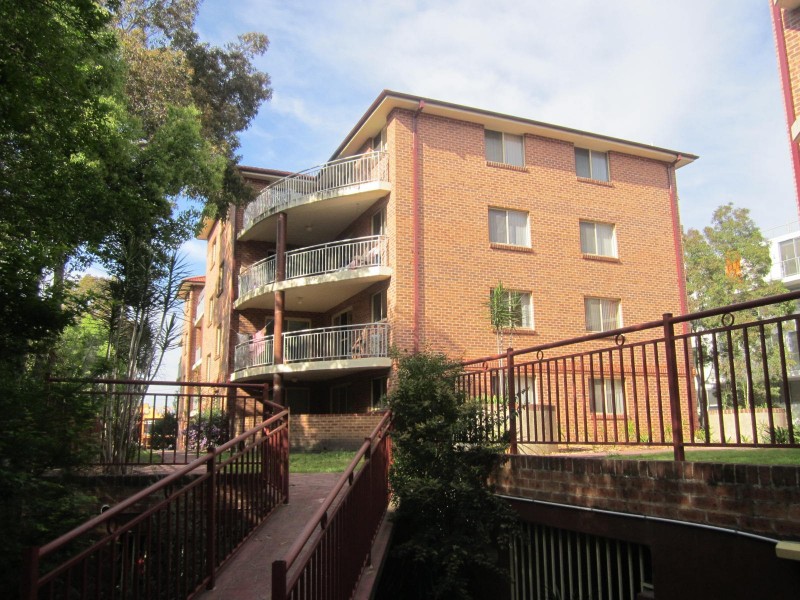 36/8-10 Fourth Avenue, Blacktown NSW 2148