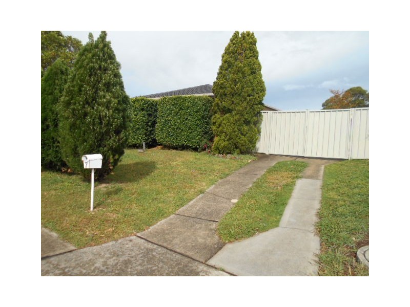 7 Raupach Street, Dean Park NSW 2761