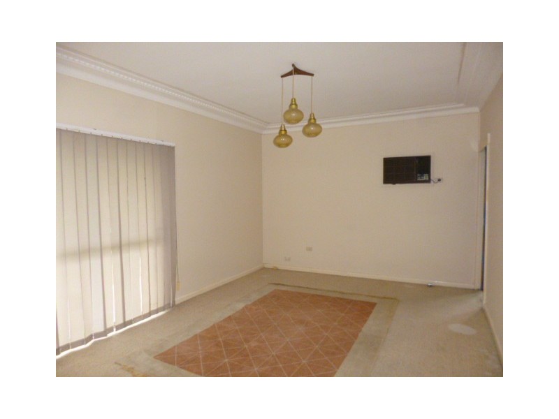 212 Flushcombe Road, Blacktown NSW 2148