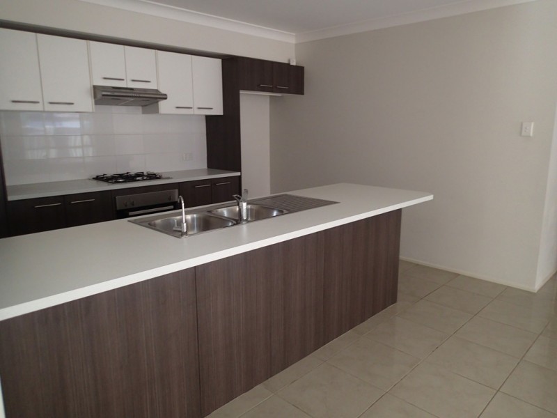 46 Mackay Circuit, Ropes Crossing NSW 2760