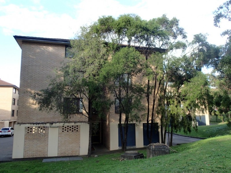 60/5 Griffiths Street, Blacktown NSW 2148