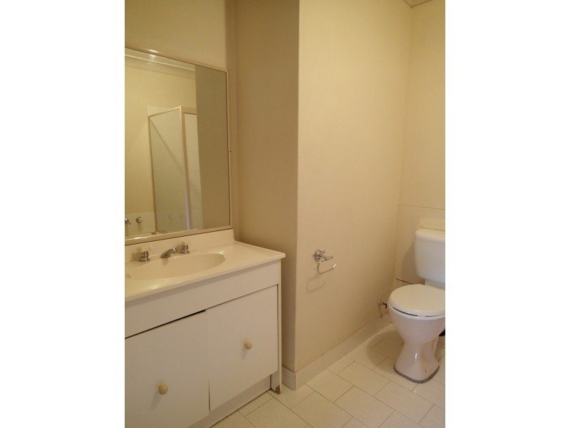 60/5 Griffiths Street, Blacktown NSW 2148