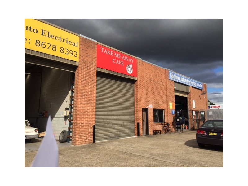 2/4 ROMFORD RD, Kings Park NSW 2148