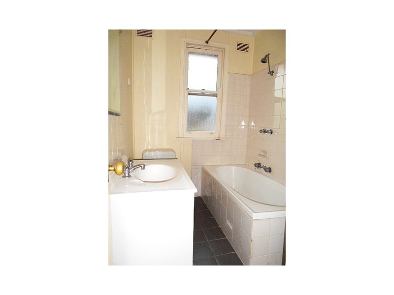 21 Leonard Street, Blacktown NSW 2148