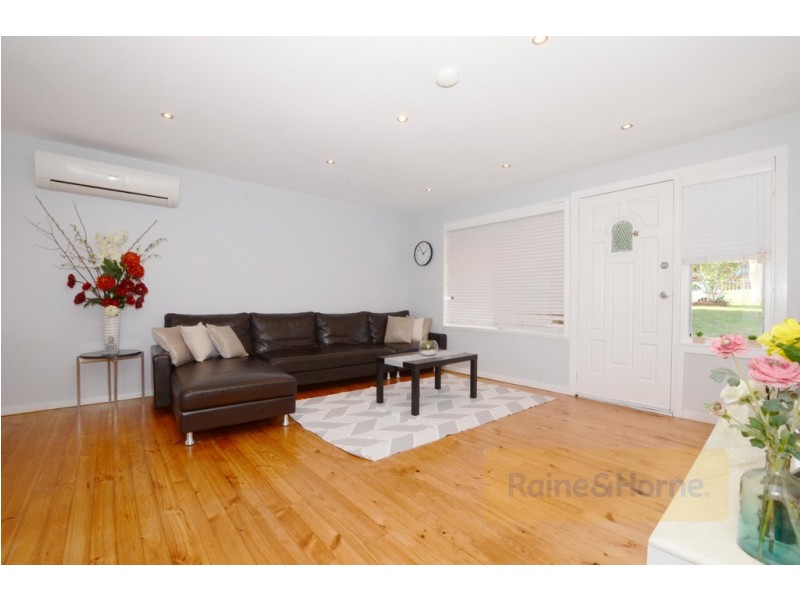 9 Nyngan Street, Quakers Hill NSW 2763