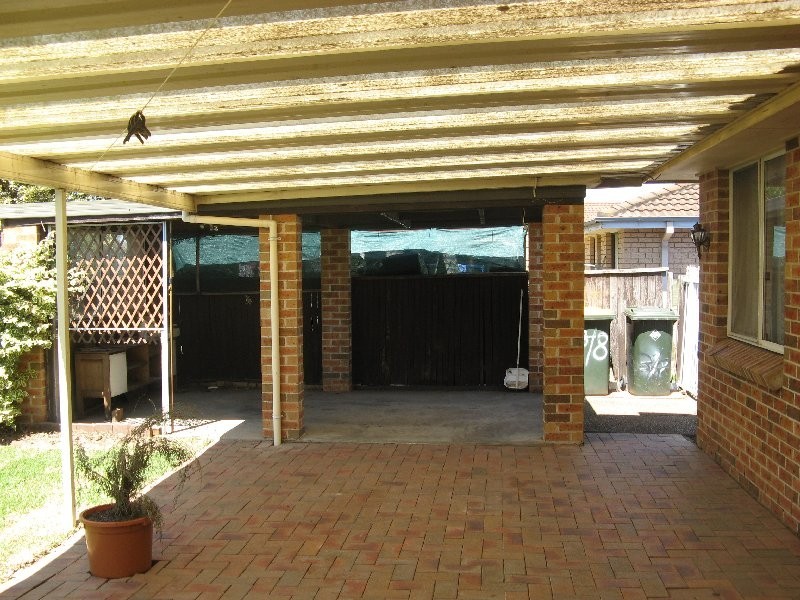 3/8  Woodvale Close, Plumpton NSW 2761