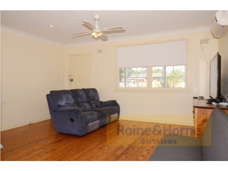 5 Horne Place, Blackett NSW 2770