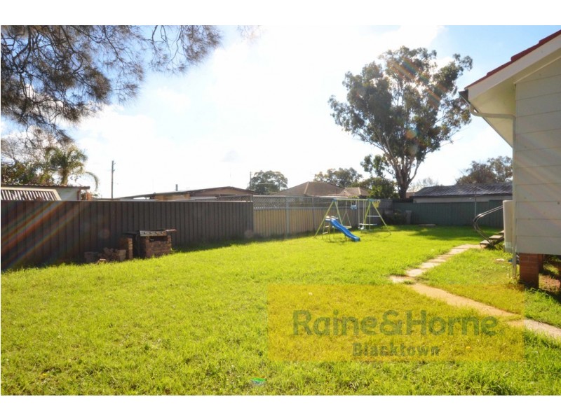 5 Horne Place, Blackett NSW 2770