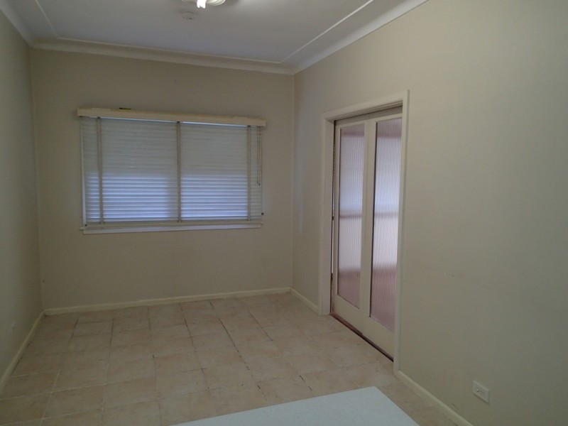 4 Livingstone Avenue, Baulkham Hills NSW 2153