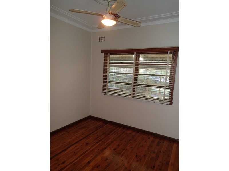 4 Livingstone Avenue, Baulkham Hills NSW 2153