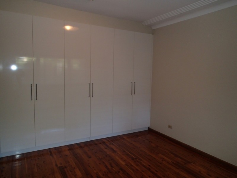 4 Livingstone Avenue, Baulkham Hills NSW 2153