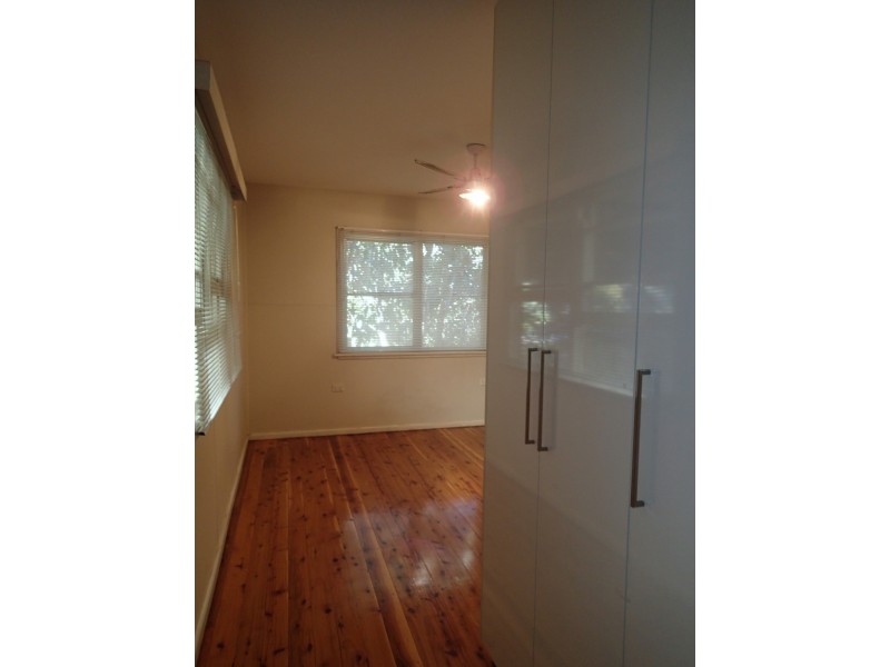 4 Livingstone Avenue, Baulkham Hills NSW 2153