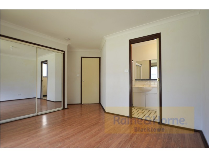 16 Begonia Court, Glenmore Park NSW 2745