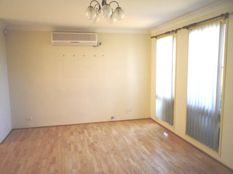 20 Sperring Avenue, Oakhurst NSW 2761