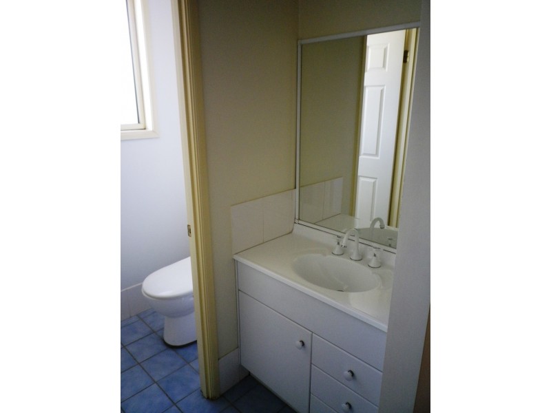 20 Sperring Avenue, Oakhurst NSW 2761