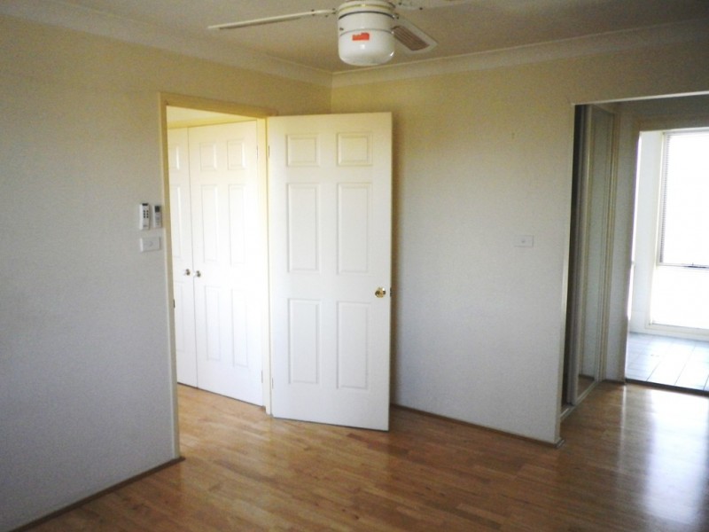 20 Sperring Avenue, Oakhurst NSW 2761