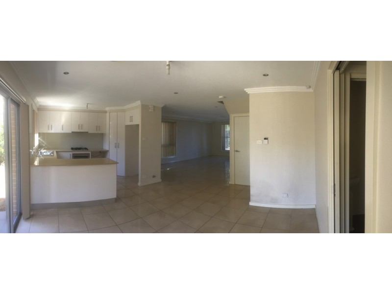 4/1 Ramona Street, Quakers Hill NSW 2763