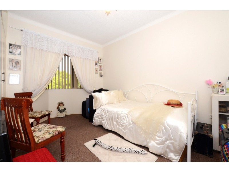 1/18 Sturt Street, Campbelltown NSW 2560