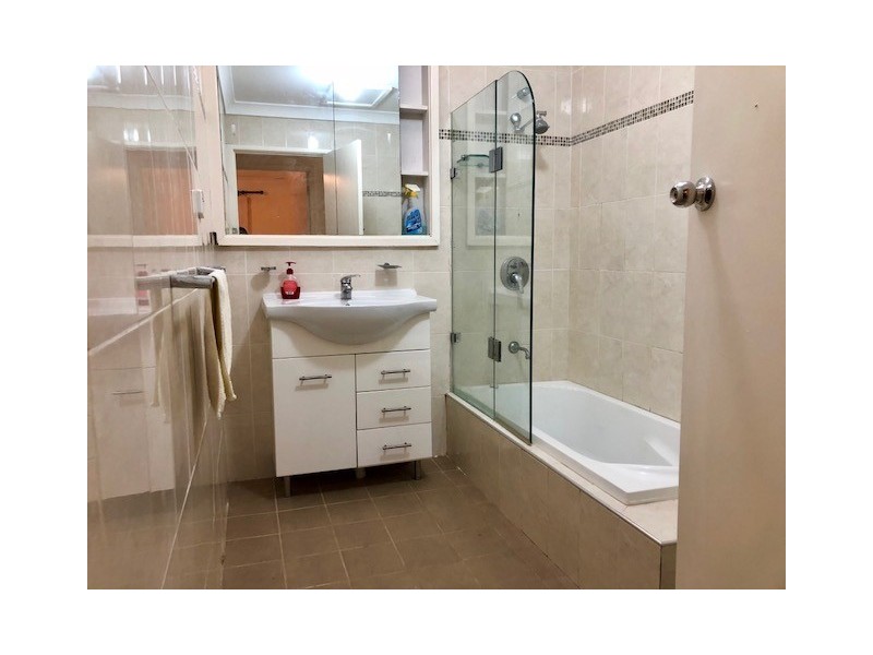 9 Orange Place, Seven Hills NSW 2147