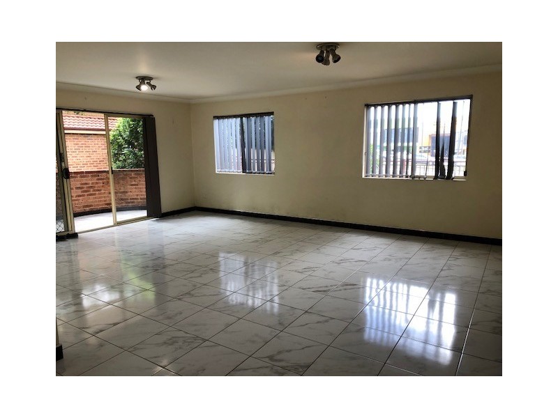 31/8-10 Fourth Avenue, Blacktown NSW 2148
