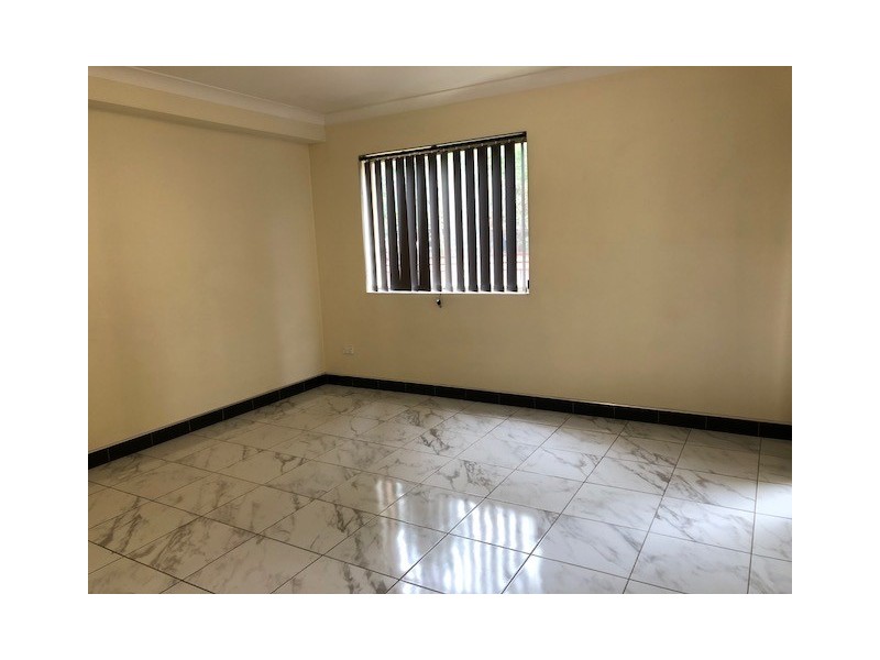 31/8-10 Fourth Avenue, Blacktown NSW 2148