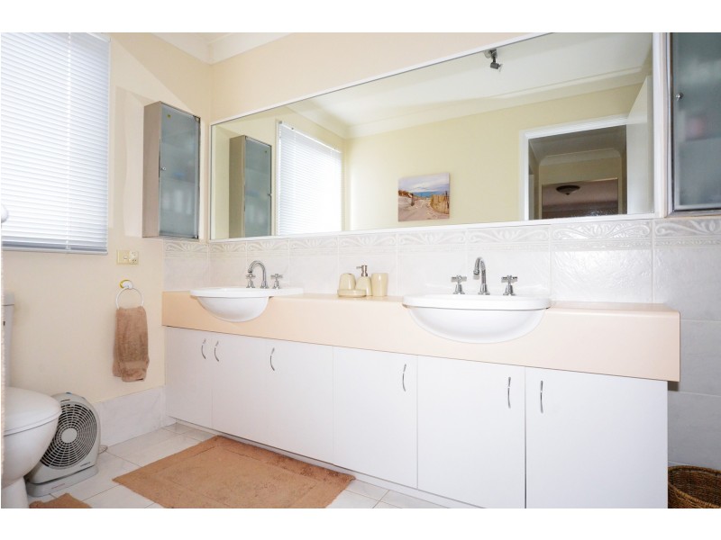 6 Flannan Court, Kellyville NSW 2155