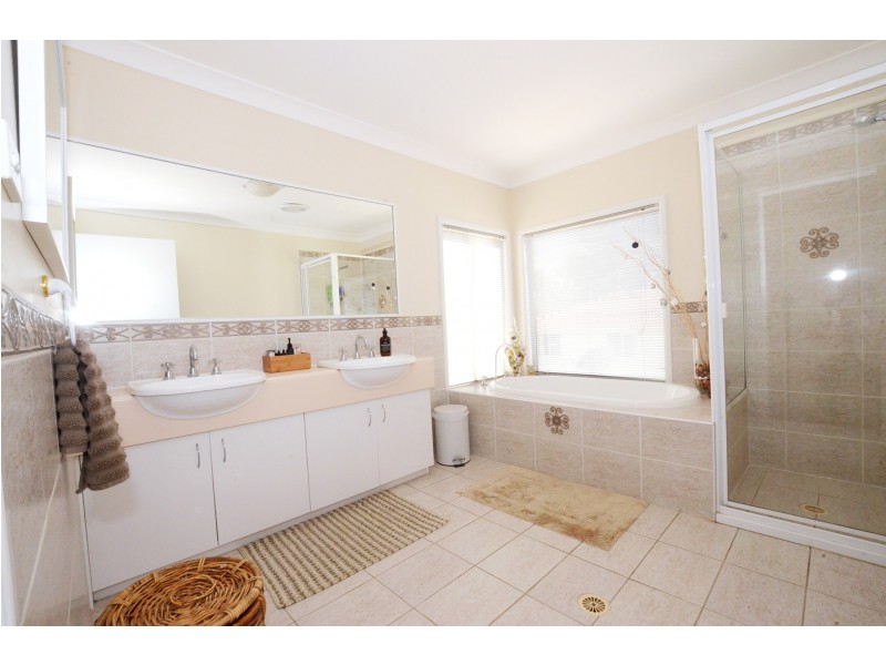 6 Flannan Court, Kellyville NSW 2155