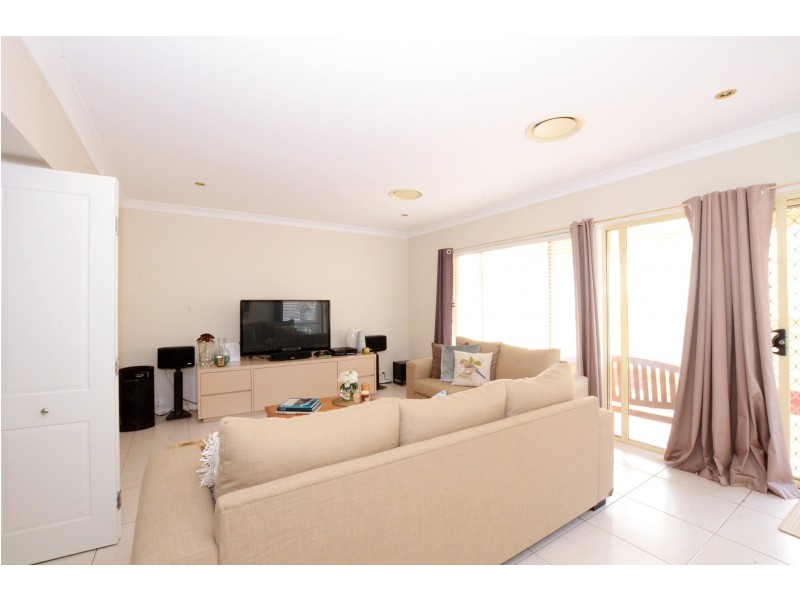 6 Flannan Court, Kellyville NSW 2155